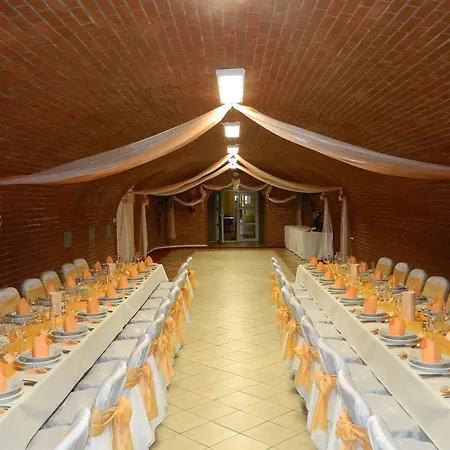 Hotel Familia 3*