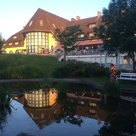 Familia Hotel Zamárdi