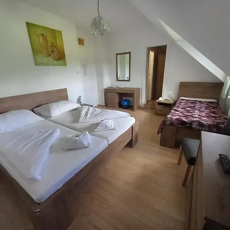 Hotel Familia